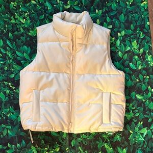 Hollister Off-White Puffer Vest